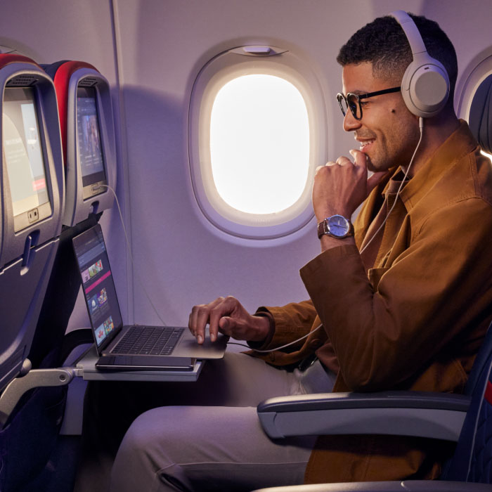 comfort-plus-entertainment-hero-mobile